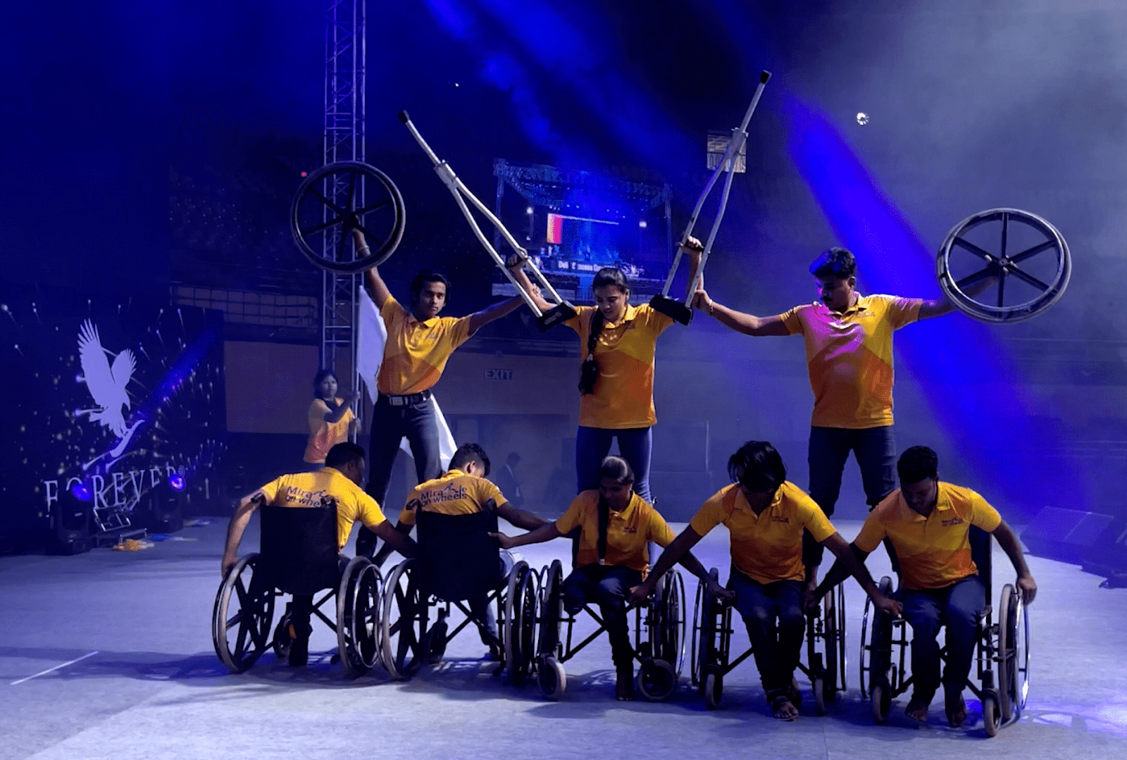 Guru Karnataka Kalashree Syed Sallauddin Pasha’s ‘Miracle on Wheels’ Mesmerizes Thousands at Indira Gandhi Indoor Stadium