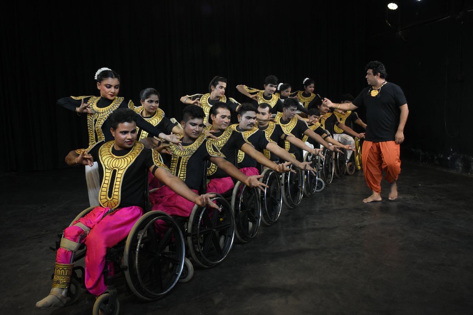 University Certificate and Diploma in Classical Wheelchair Dance – A World-First Initiative